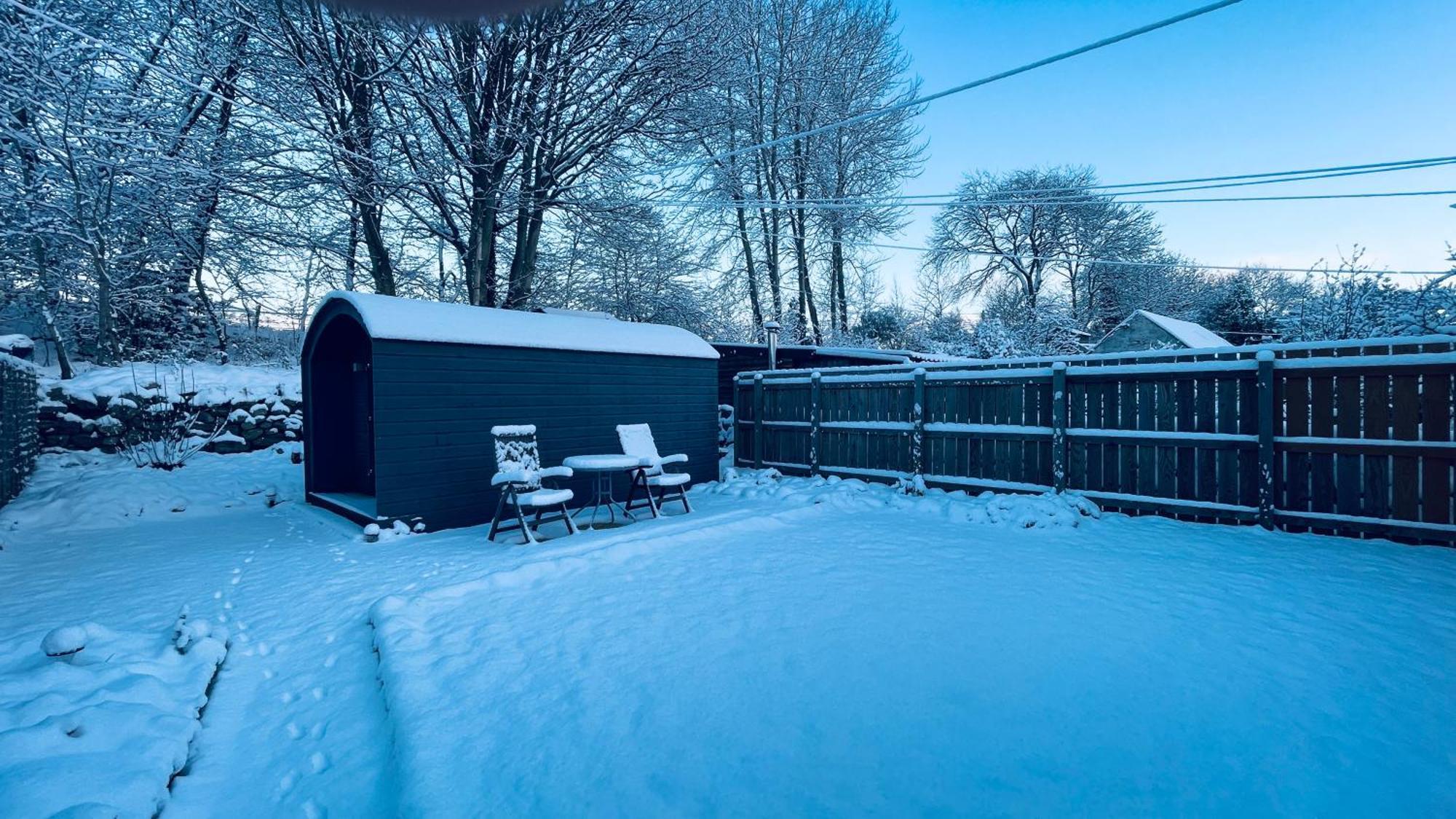 Hideaway Pod Near Loch Ness For A Tranquil Retreat Apartment Lewiston Ngoại thất bức ảnh